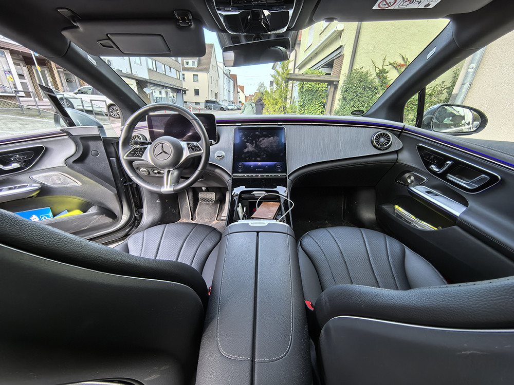 Test drive Mercedes-Benz EQE in Germany