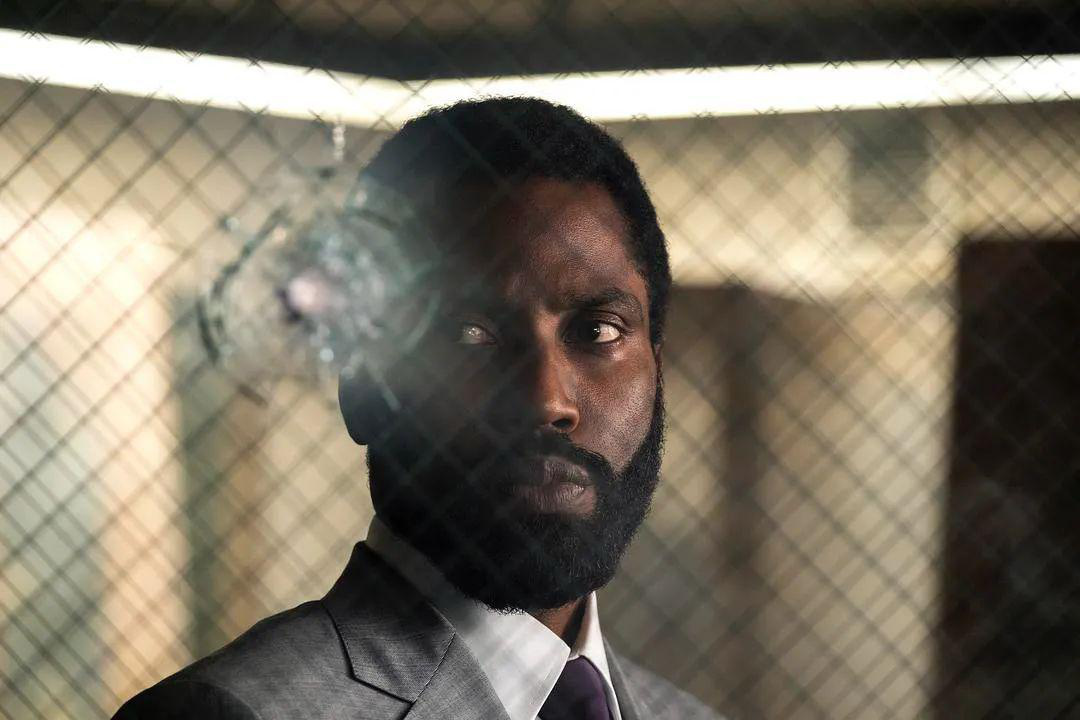 Tenet male host, played by John David Washington