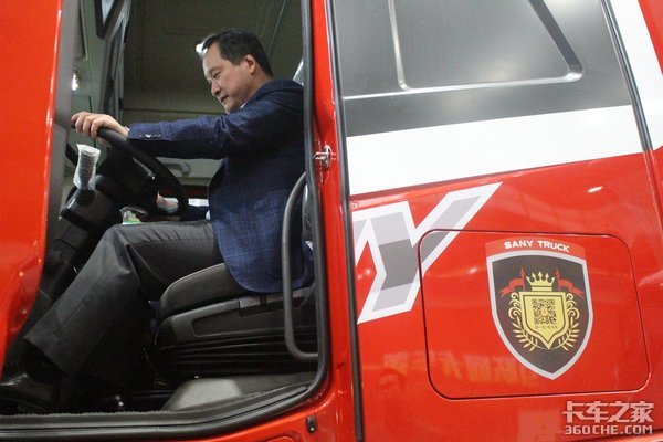 Why did Sany truck abandon Weichai and refit Fukang engine?